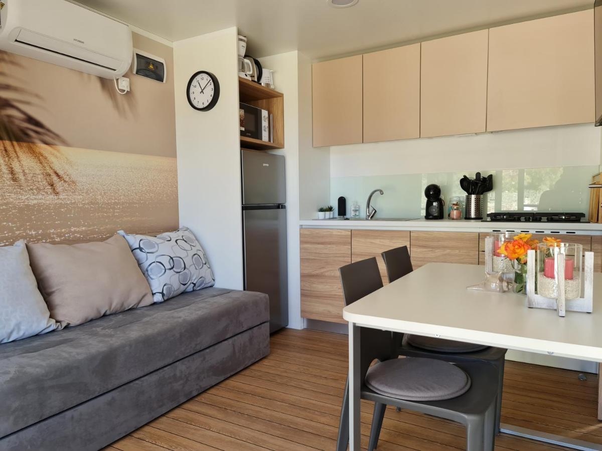 Luxury Mobile Homes Ivaci Rovinj Extérieur photo